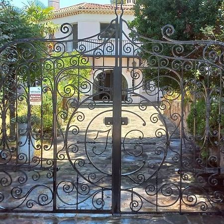 Appartement Et Sa Grande Terrasse En Rez De Jardin Saint Aygulf Dış mekan fotoğraf
