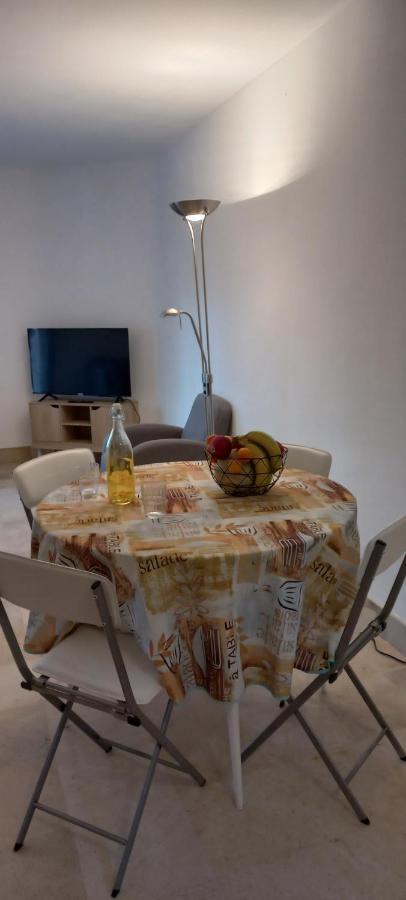 Appartement Et Sa Grande Terrasse En Rez De Jardin Saint Aygulf Dış mekan fotoğraf