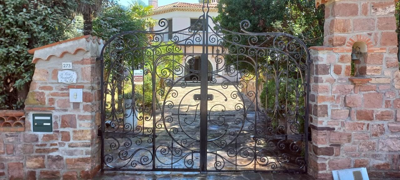 Appartement Et Sa Grande Terrasse En Rez De Jardin Saint Aygulf Dış mekan fotoğraf